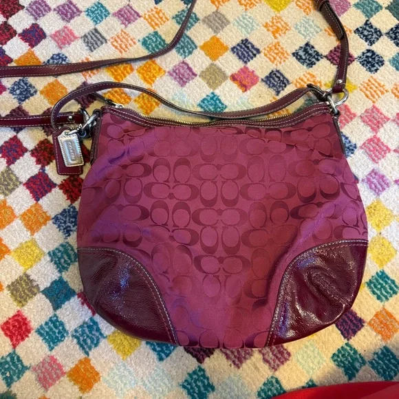 Coach Burgundy Shoulder Bag - Picture 3 of 8